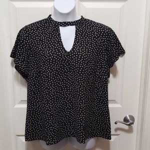 Maurices Double Keyhole Short Sleeve Blouse